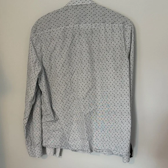 White Patterned Button-Up Shirt - Picture 5 of 7
